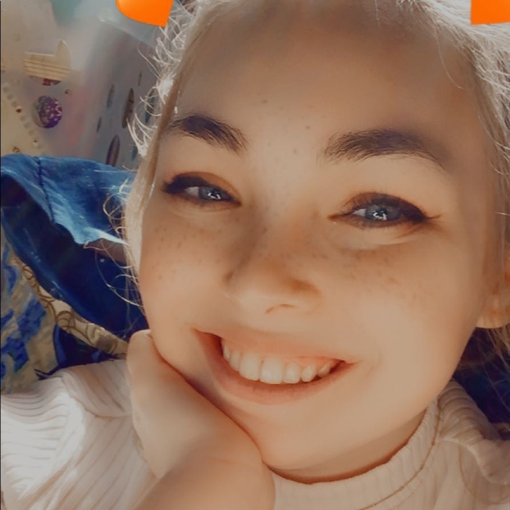 Meet your Posher, Kaylee